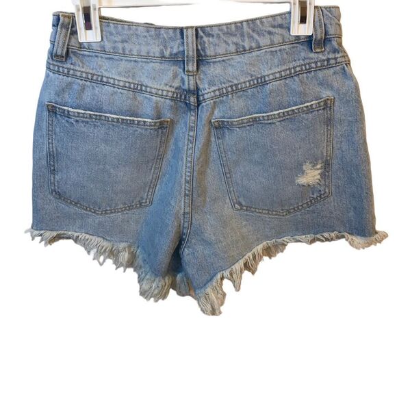DRMRS Denim Street Born Women’s Frayed Hem Distressed Shorts - Picture 2 of 4